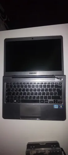 Notebook Samsung (RETIRADA DE PEÇAS)
