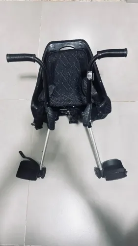 Cadeirinha infantil para bicicleta.