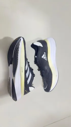 Tênis Adidas Adizero Boston 10