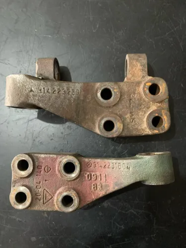 Par Suporte do Motor Mb 608