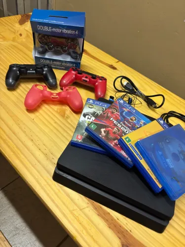 Ps4 Slim 1Tb em Perfeito Estado!
