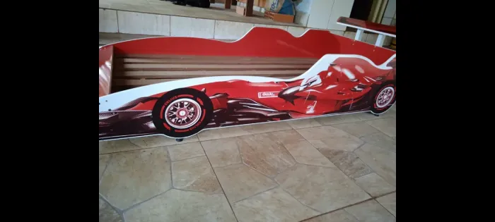 Cama Infantil carro F1 090