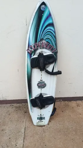 prancha hyperlite wake board