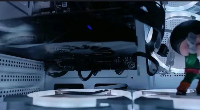 Placa de VÍDEO GTX 1650 ZERA POUCO DIA DE COMPRADO