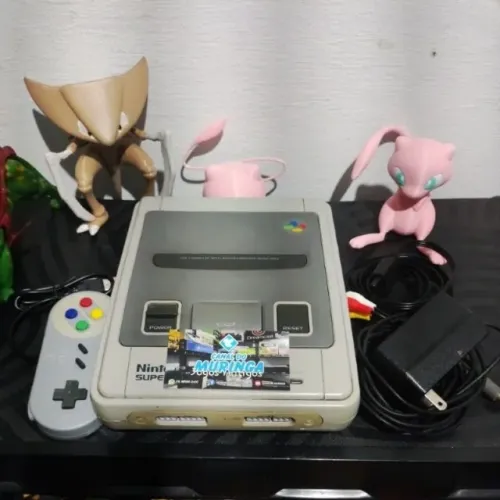 Super Famicom (Super Nintendo Japonês) - Console Original - anos 90 (não é o mini)