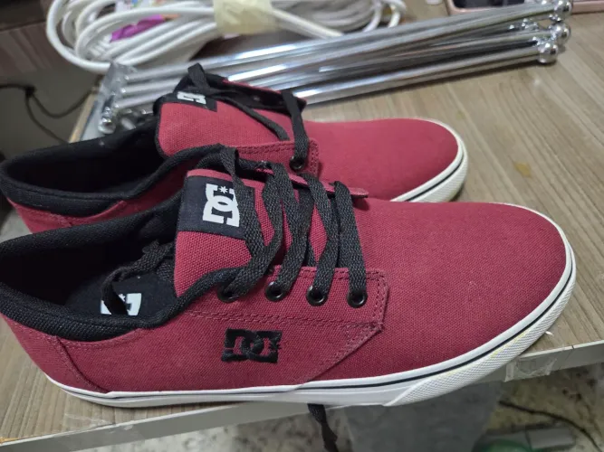 Tênis Dc Shoes Plaza Lite 2 Vinho