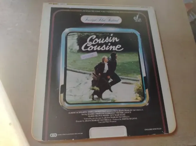 Cousin Cousine Primo, Prima Filme Europeu - CED Movie Disc 1981
