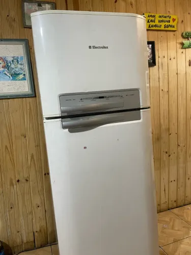 GELADEIRA ELECTROLUX