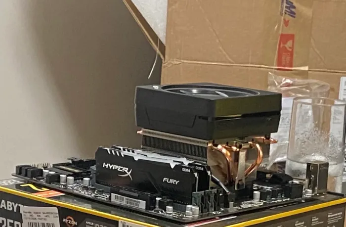 Kit Upgrade PC Ryzen 7 3700x, Gigabyte AB350M-DSH3-V2, 2 Hyperx (2x8Gb) DDR4, 3000MHz CL15