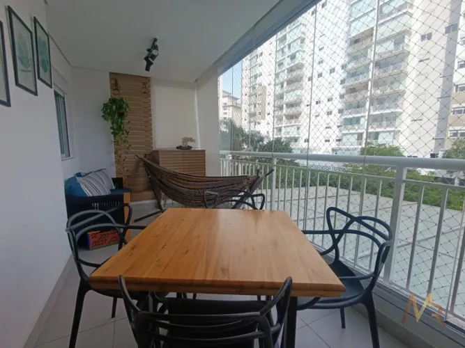 Apartamento sofisticado em Condomínio Clube Cyrela Próximo ao Metrô Parque do Jockey
