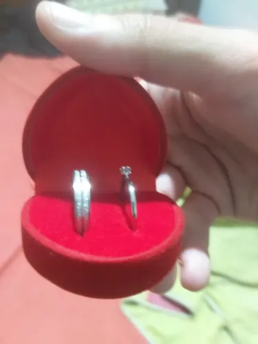 Anel de casamento/ namoro