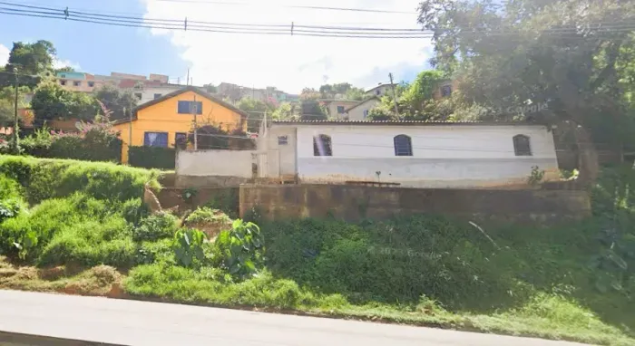 INVISTA NO SEU FUTURO: Imóvel Perfeito para Seu Projeto dos Sonhos!