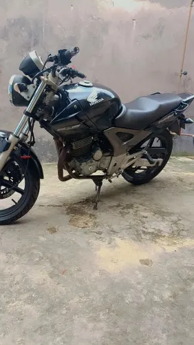 Vendo ou troco em moto menor cilindrada