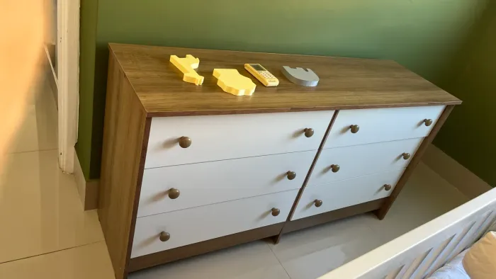 CÔMODA PARA QUARTO DE BEBÊ