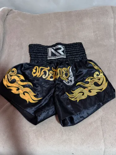Short kick box - usado uma única vez