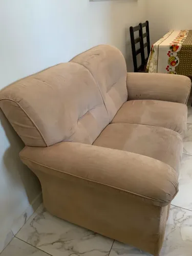 Sofá 2 lugares