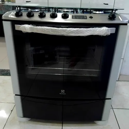 Fogão electrolux modelo 76srb Digita 5 bocas - Novo 