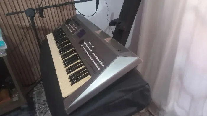Teclado sintentizador MM6 Yamaha