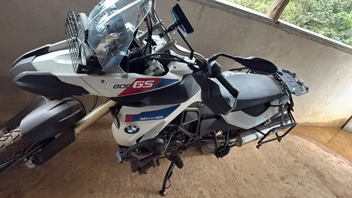 Vendo ou troco em 1250 acima de 2020
