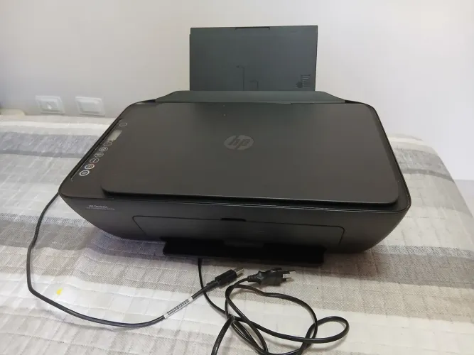 Impressora multifuncional colorida HP Deskjet advantag3 2700