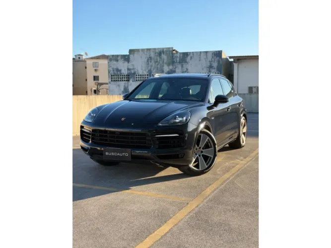 Porsche Cayenne Coupe E-hybrid 3.0 V6 462cv 2023