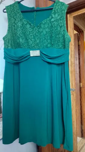 Vestido social curto - PECHINCHA!