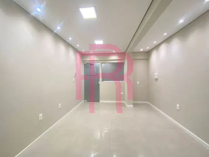 Sala comercial para locação anual em Balneário Camboriú