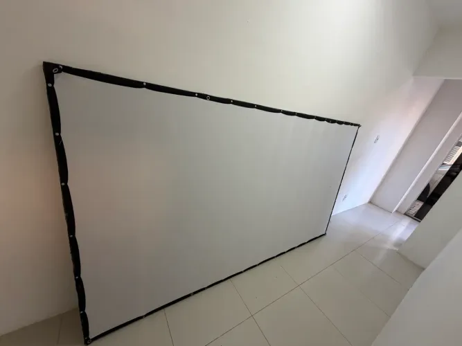 Tela de Projeção 120 Polegadas - Grande Formato para Projetor