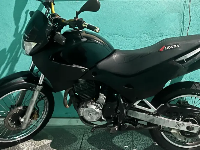 NX 400 FALCON