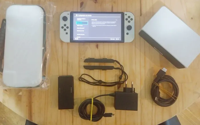 Nintendo Switch OLED (Leia Descrição)