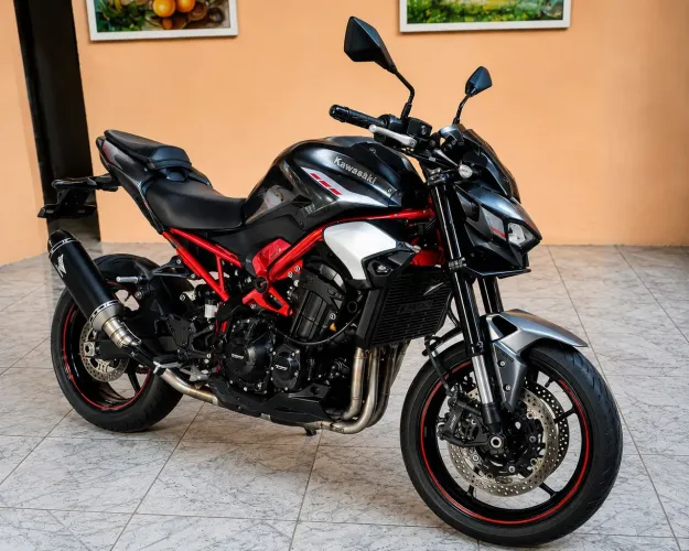 KAWASAKI Z900 2026