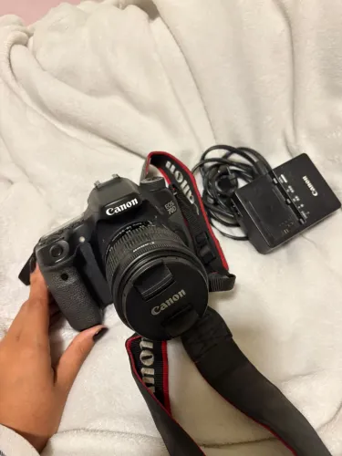 Canon EOS 70D