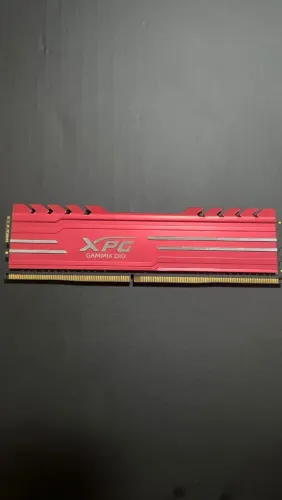 Memória RAM XPG GAMMIX D10 8GB DDR4 2666MHz CL16