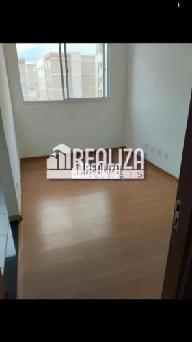 Apartamento com 2 Quarto(s) e 1 banheiro(s) para Alugar, 40 m² por R$ 1360 / Mês