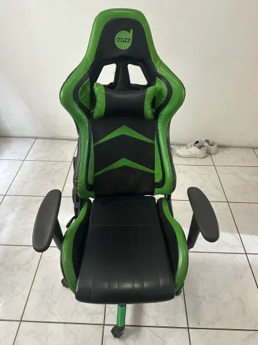 Cadeira gamer DAZZ 