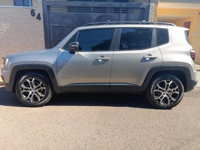 Jeep Renegade Long. T270 1.3 TB 4X2 Flex Aut. 2022