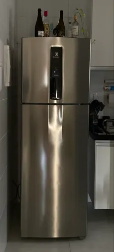 Geladeira Electrolux IF43S 390L