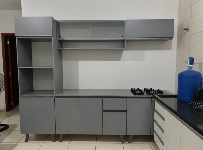Armário de cozinha completo com Fogão 4 bocas