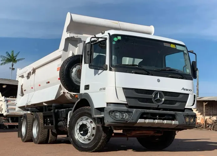 Caminhão Caçamba Mercedes benz 2730 Atego 6x4 2021 Automático