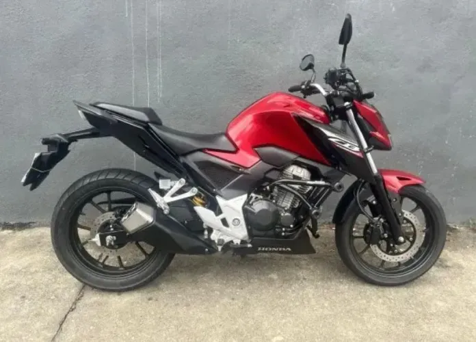 Honda cb300