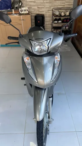 Biz com apenas 7500km