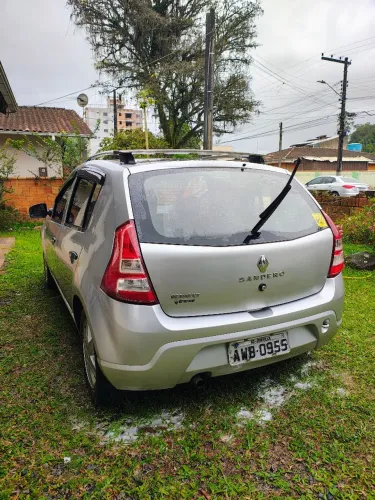 Renault Sandero Authentique Hi-flex 1.0 16V 5P 2013