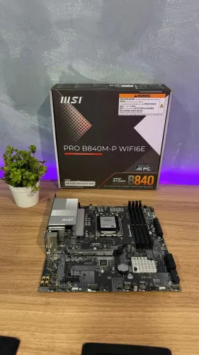 Placa-mãe MSI B840M WIFI