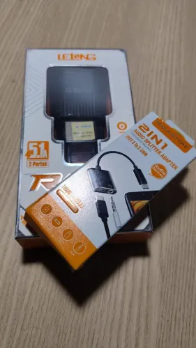 Kit Celular: Carregador Rápido 5.1A Lelong + Adaptador Áudio USB-C 2 em 1