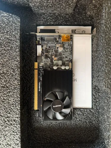 Placa de vídeo GT 1030 GDDR5