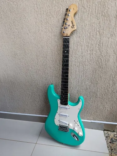 Guitarra Squier Affinity Series Stratocaster by Fender