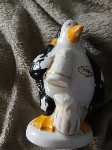 Pinguin geladeira antigo