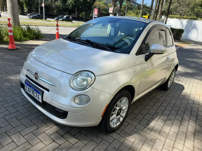 Fiat 500 Cult 1.4 Flex 8V EVO Dualogic 2013