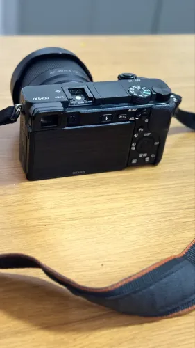 Sony Alpha A6400 WIFI, NFC mirrorlens