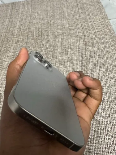 iPhone 16 pro max